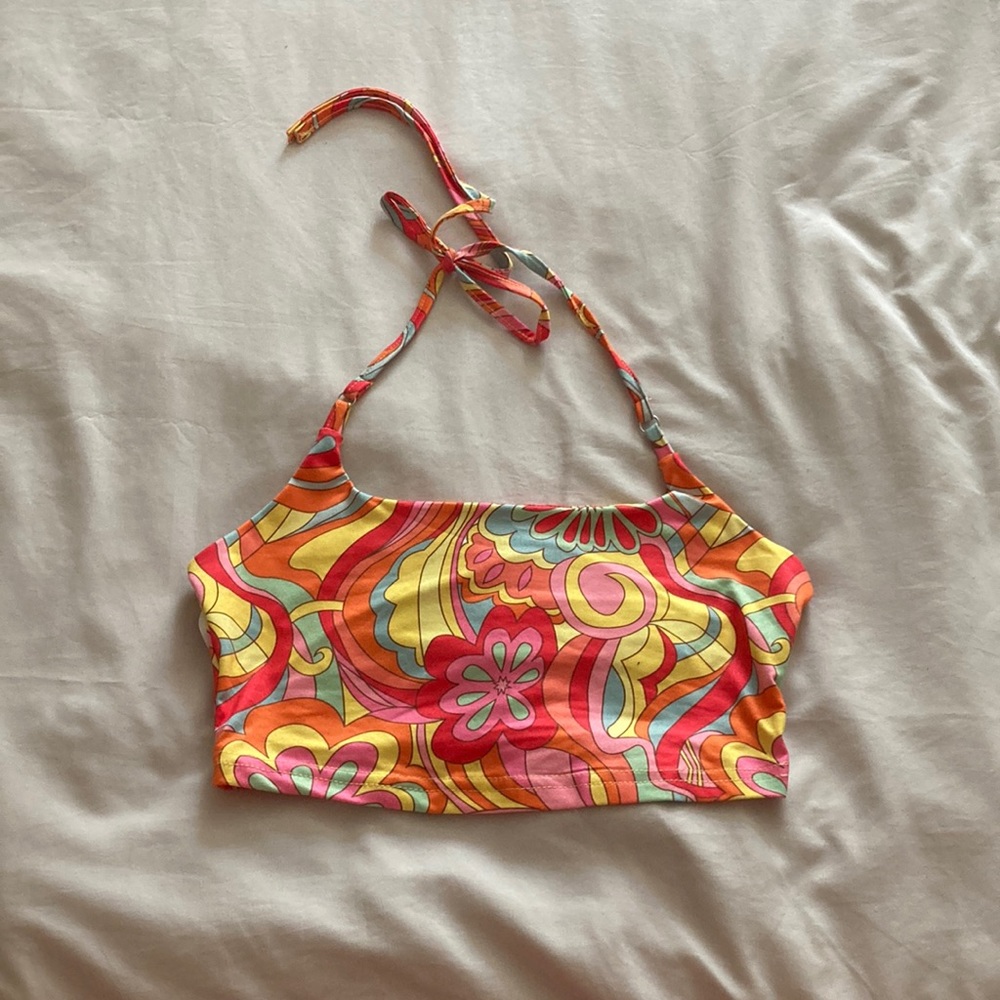 Cropped hauler top. Size xs